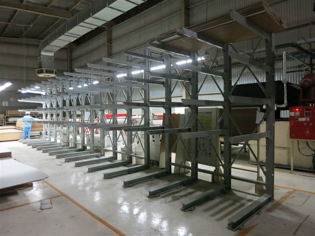 Kệ cantilever chứa hàng dài – danh mục kệ hàng dài Kệ cantilever chứa hàng dài – danh mục kệ hàng dài