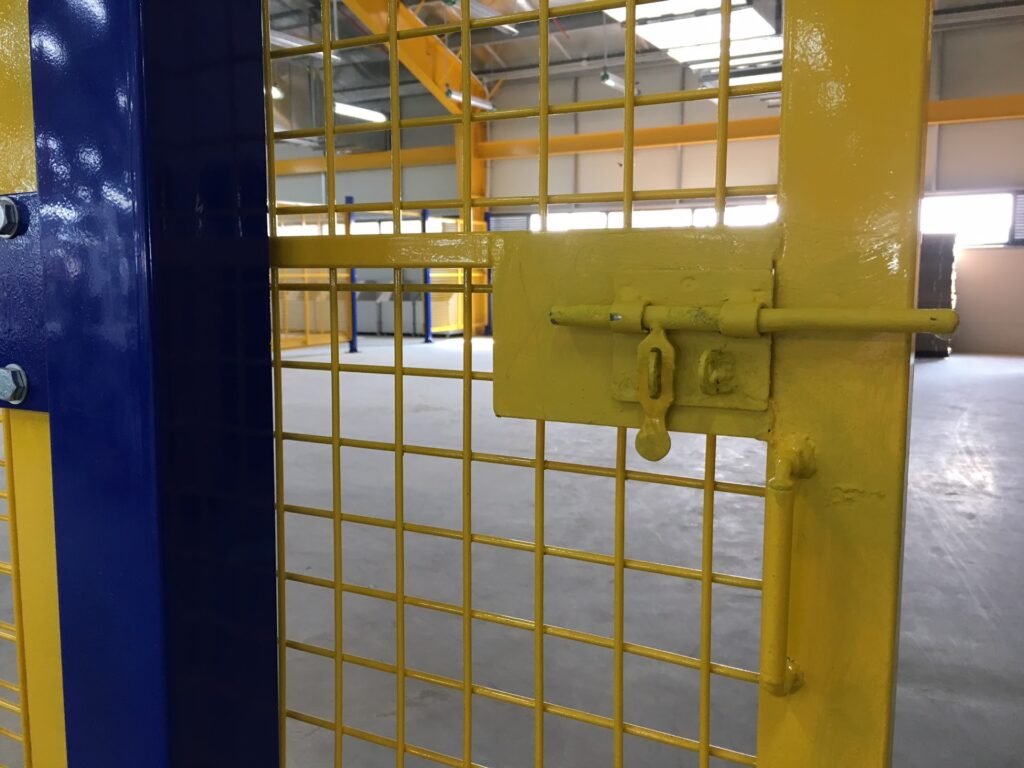 Tủ locker nhà xưởng Long Quyền Tủ locker nhà xưởng Long Quyền